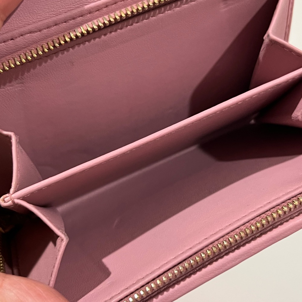 💖SOLD💖Miu Miu Pink Wallet - Picture 13 of 17